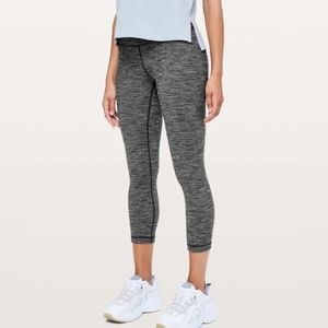 Lululemon Wunderunder Leggings 25"